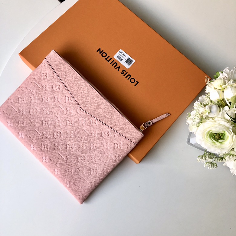 Replica Louis Vuitton Daily Pouch M62937