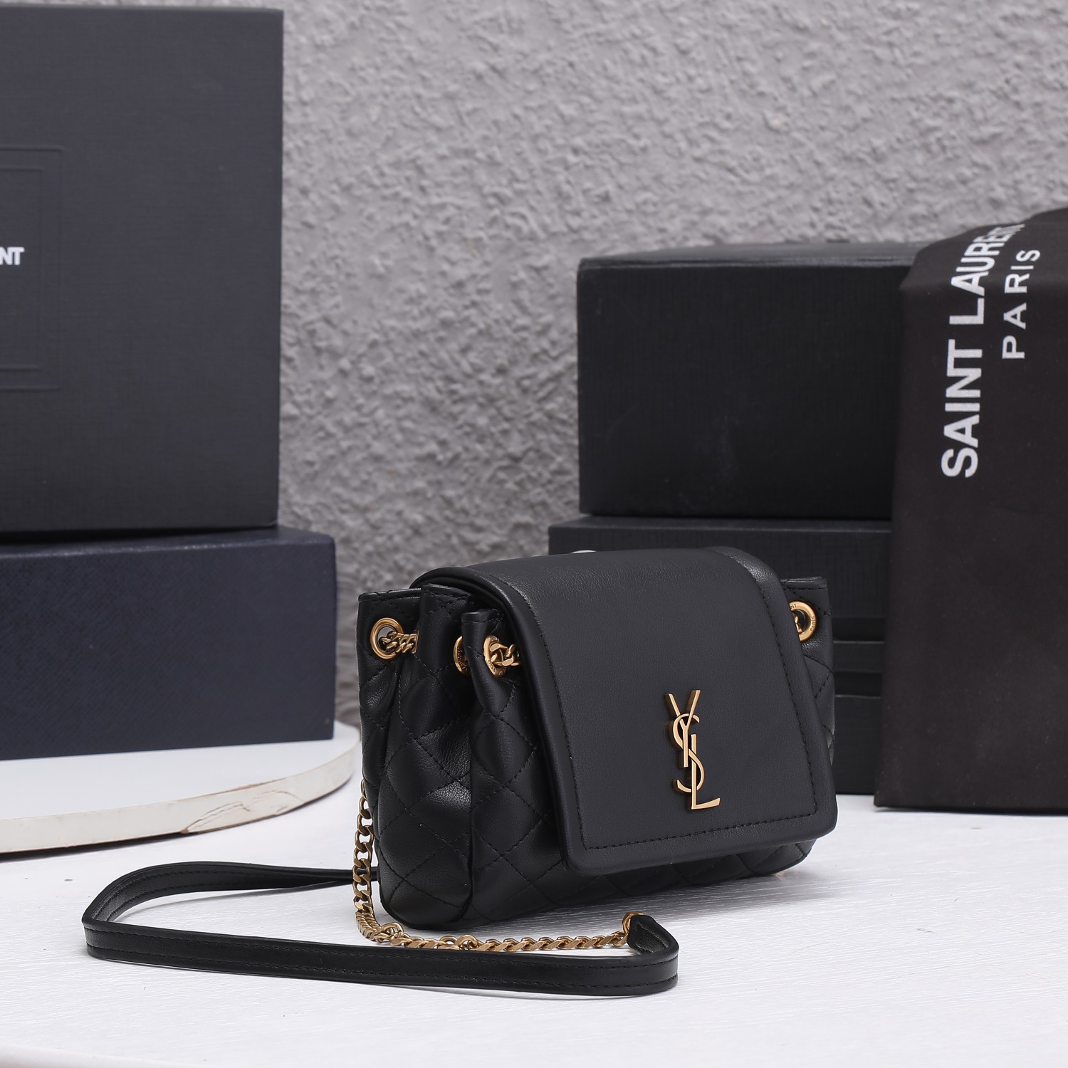 Replica Ysl Mini Nolita Bag In Lambskin- Black/White