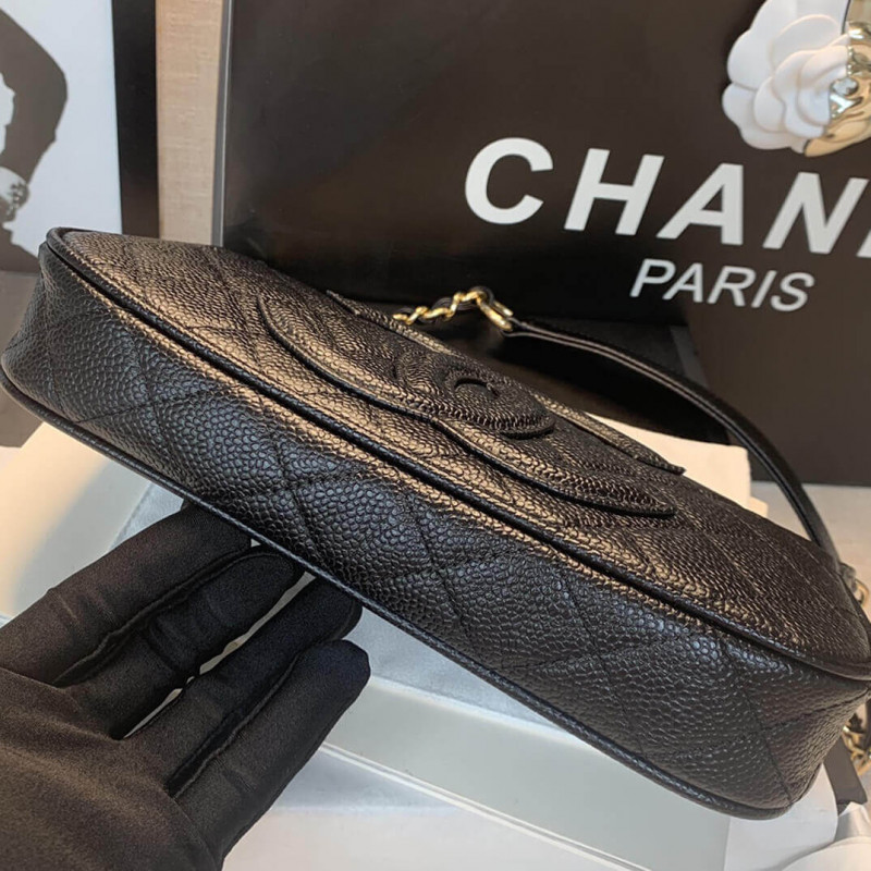 Replica Chanel Grained Leather Hobo Bag B01960