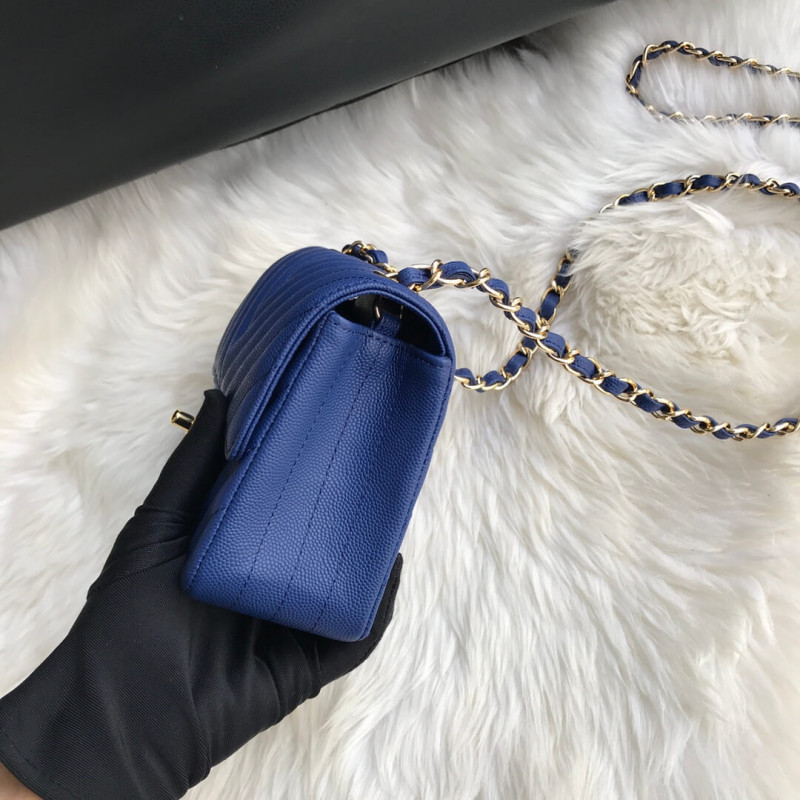 Replica Chanel Chevron Caviar Leathe 17Cm Classic Flap Bag 1115