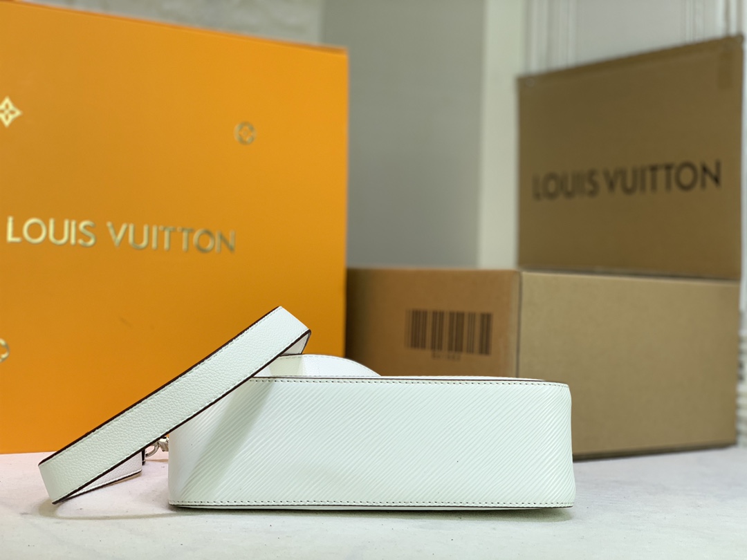 Replica Louis Vuitton Marelle Handbag Black/White/Brown