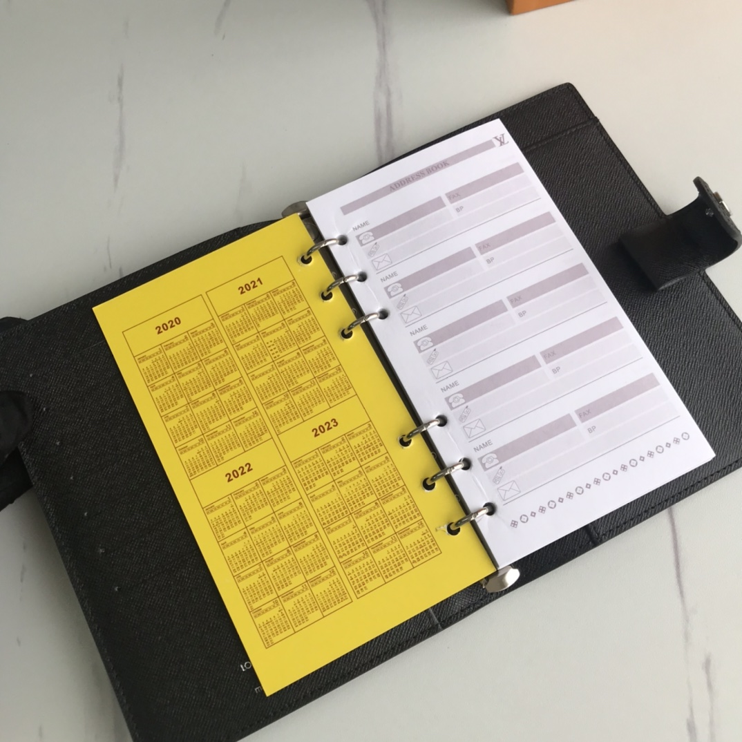 Replica Louis Vuitton Medium Ring Agenda Cover R20105