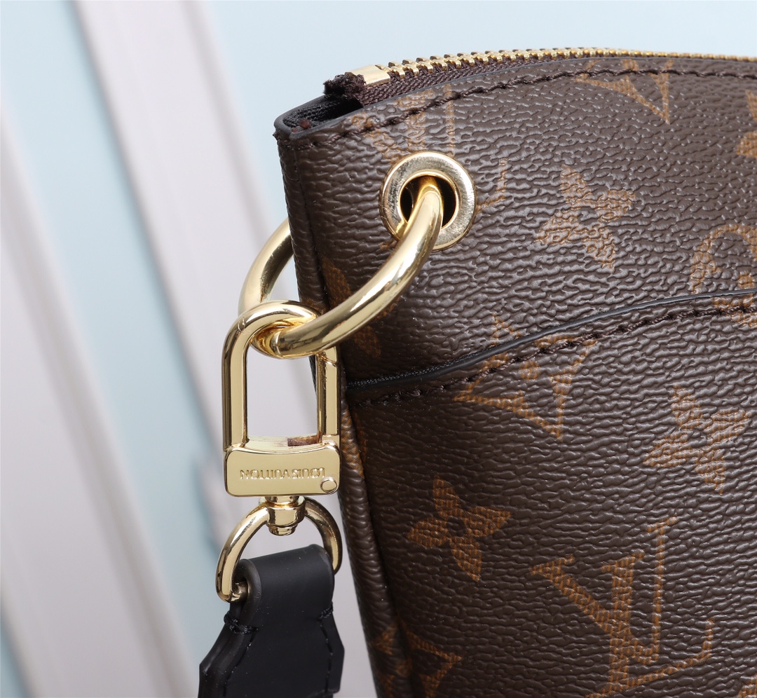Replica Louis Vuitton Aaa-Odeon Mm M45352 Black/Natural