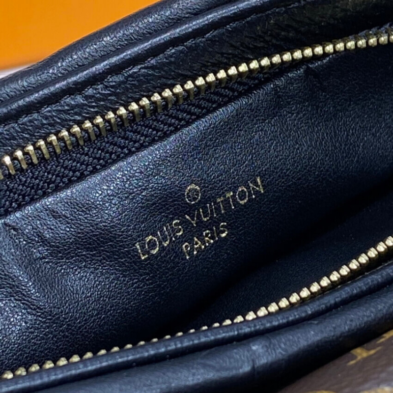 Replica Louis Vuitton Lv3 Pouch M45412