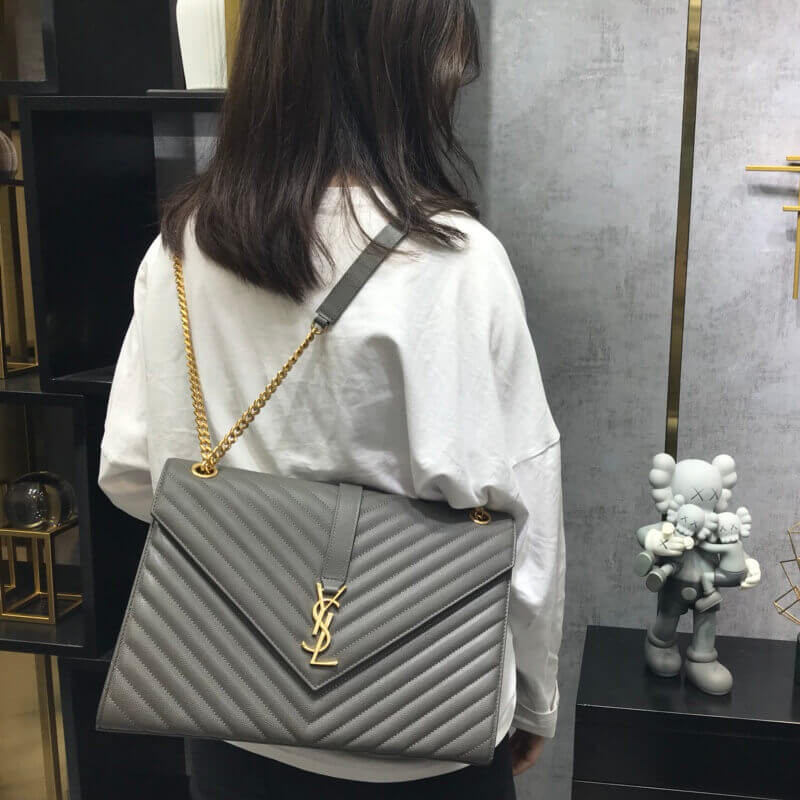 Replica Saint Laurent Grain Leather Large Envelope Chain Bag 396910