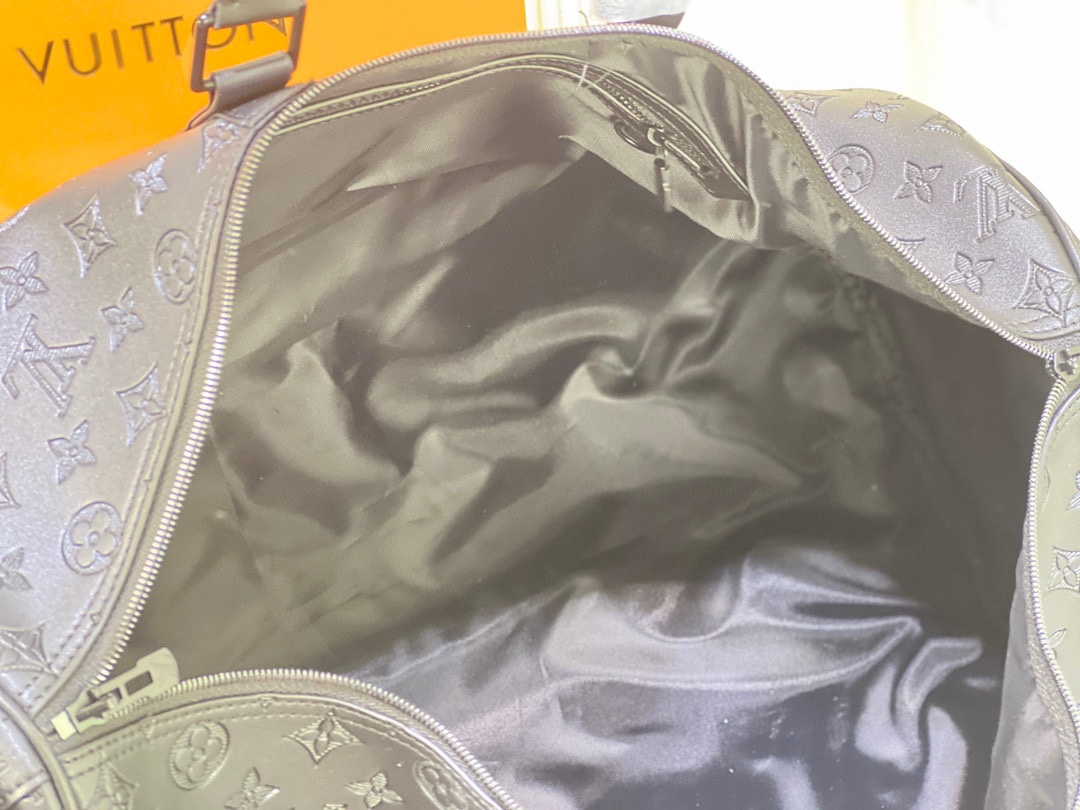 Replica Louis Vuitton Keepall Bandouliere 50 M44810