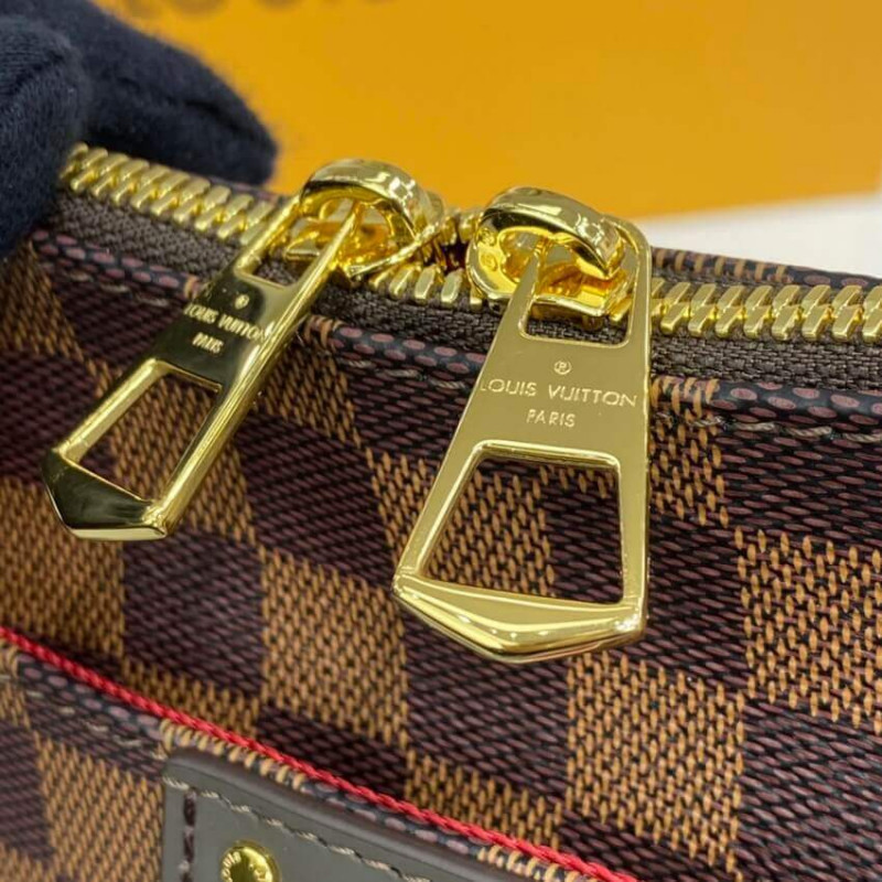 Replica Louis Vuitton Damier Ebene South Bank Besace N42230