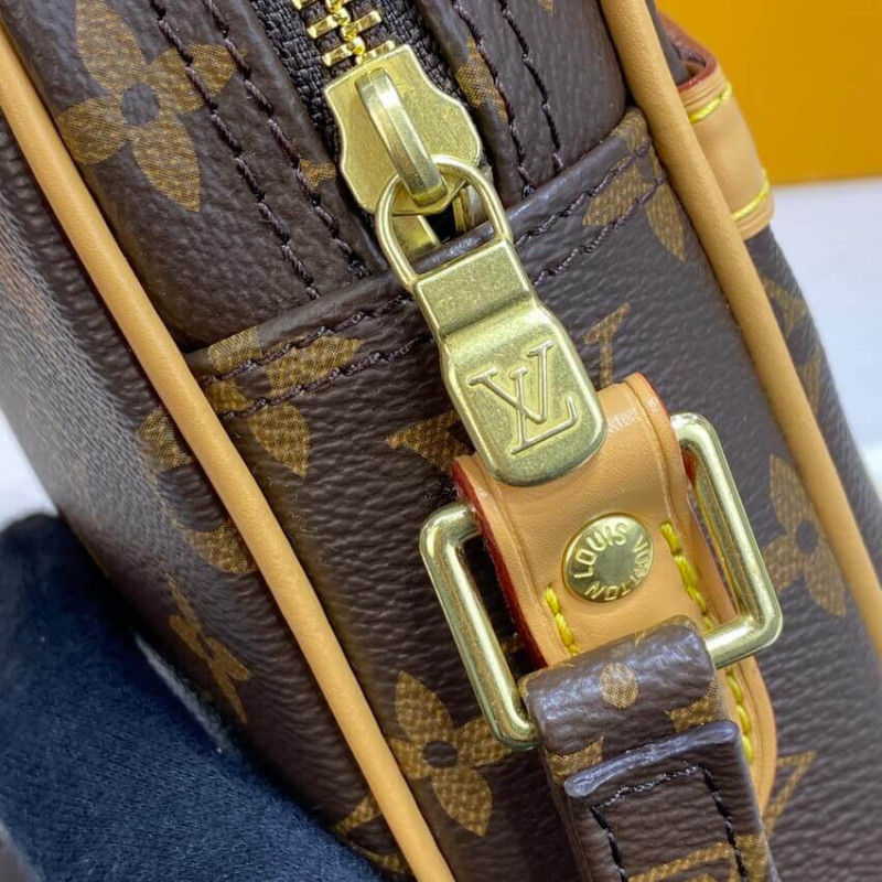 Replica Louis Vuitton Monogram Canvas Danube Crossbady Bag M45266