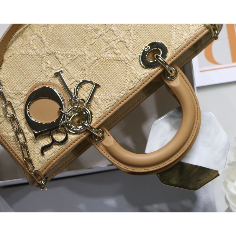 Replica Christian Dior Lady D-Joy Bag Natural Cannage Raffia M05400