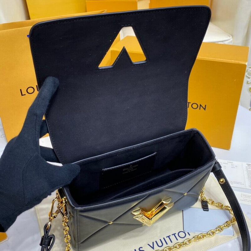 Replica Louis Vuitton Sheepskin Leather Twist Mm M59029 Black