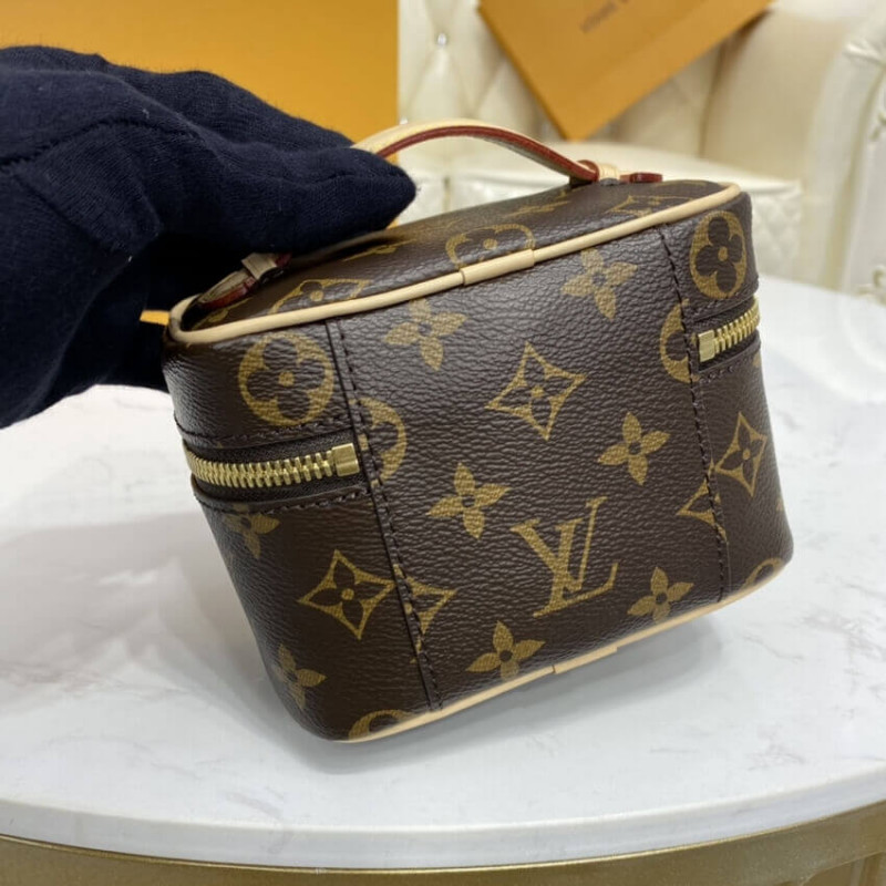 Replica Louis Vuitton Monogram Canvas Nice Mano Toiletry Pouch M44936