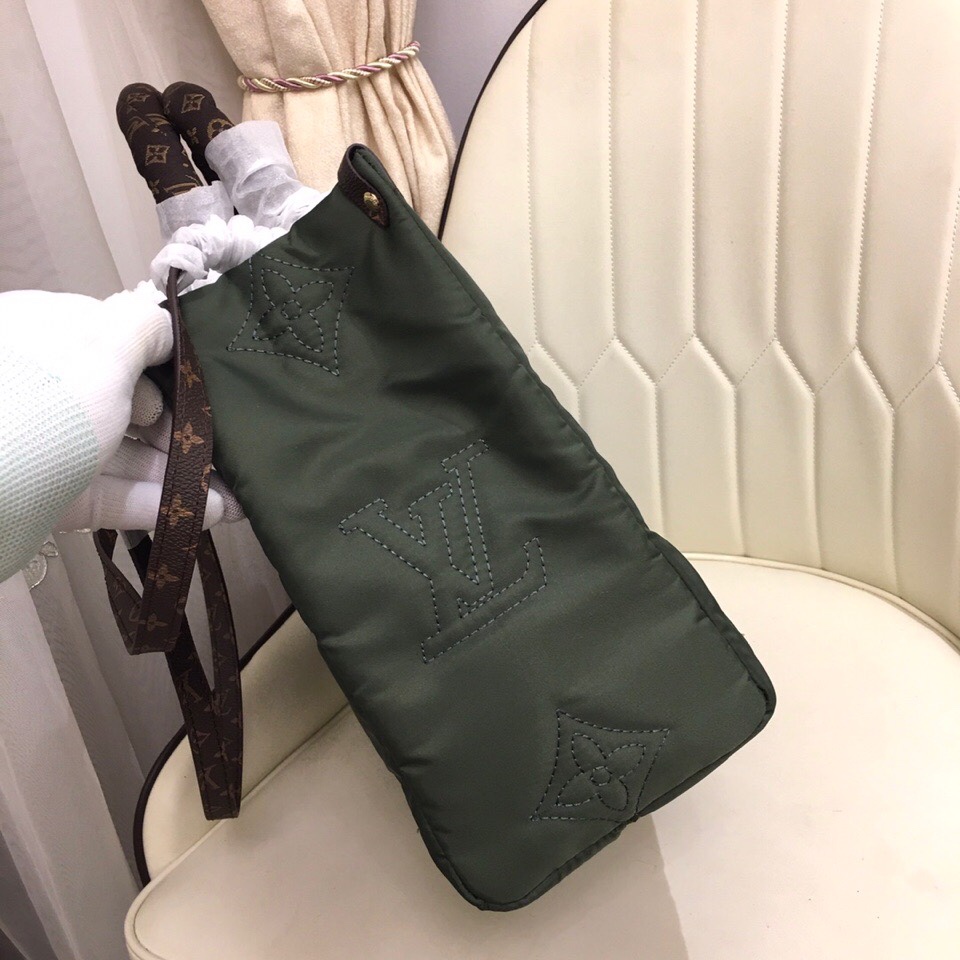 Replica Louis Vuitton Onthego Gm Tote Bag- Green