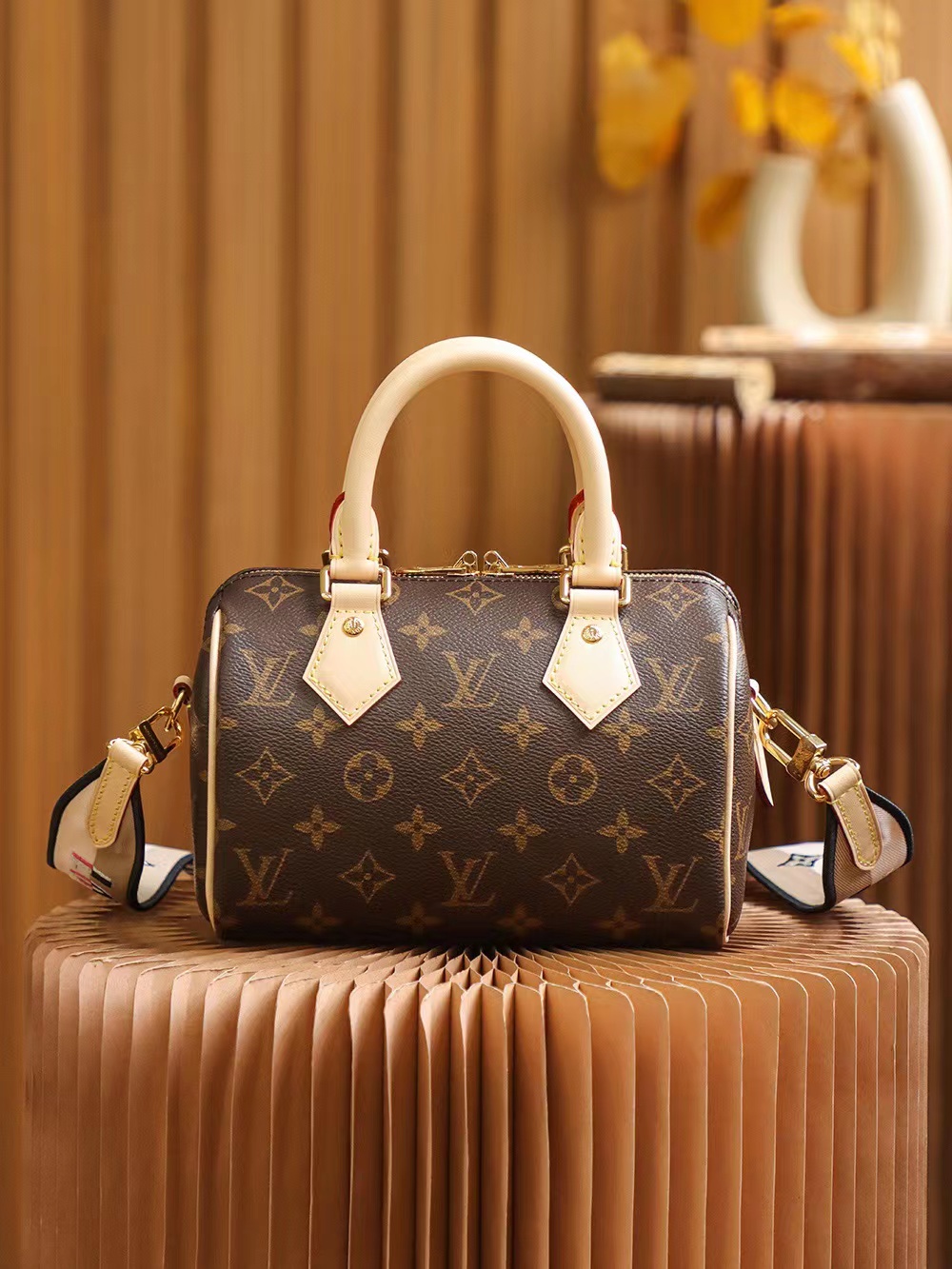 Replica Louis Vuitton Speedy Bandoulière 20 M46234