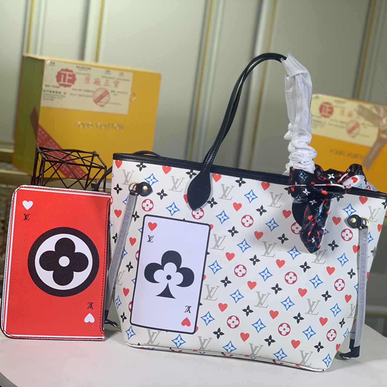 Replica Louis Vuitton Game On Neverfull Mm M57462 Black/White