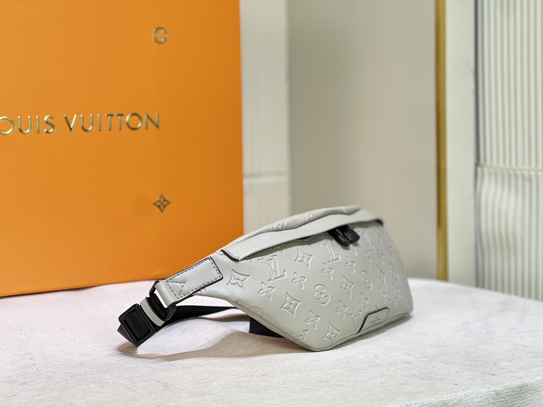 Replica Louis Vuitton Discovery Bumbag Pm Grey