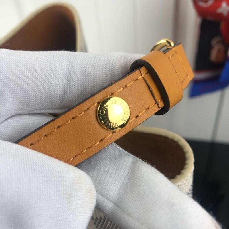 Replica Louis Vuitton Neonoe Mm M44022 White Plaid