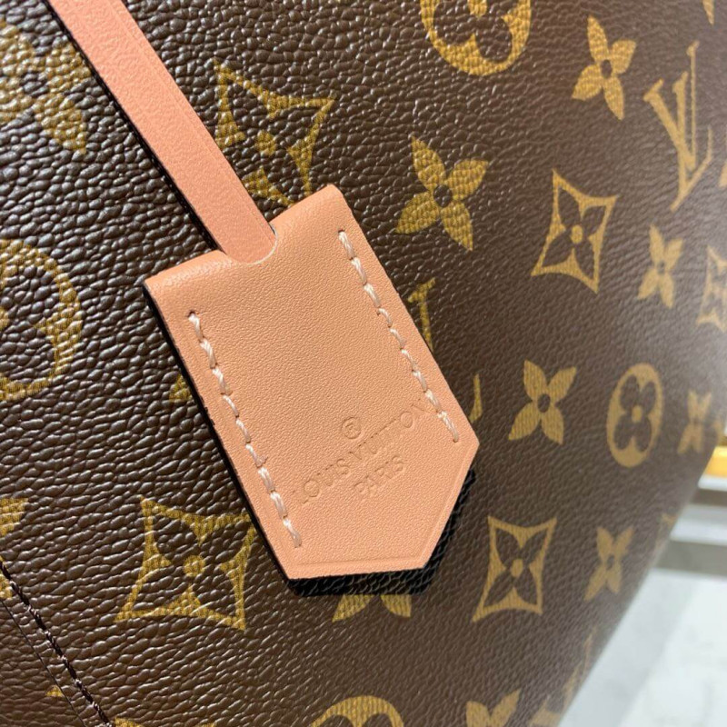 Replica Louis Vuitton Monogram Canvas Montaigne Mm M44672