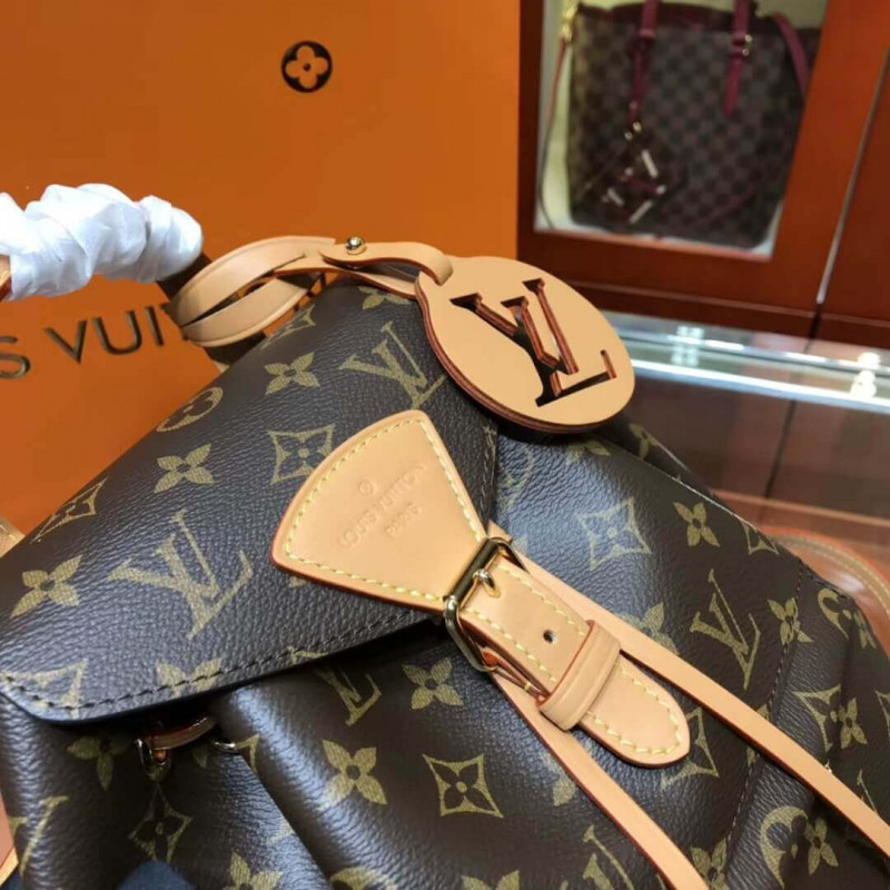Replica Louis Vuitton Monogram Canvas Sperone Bb M45638