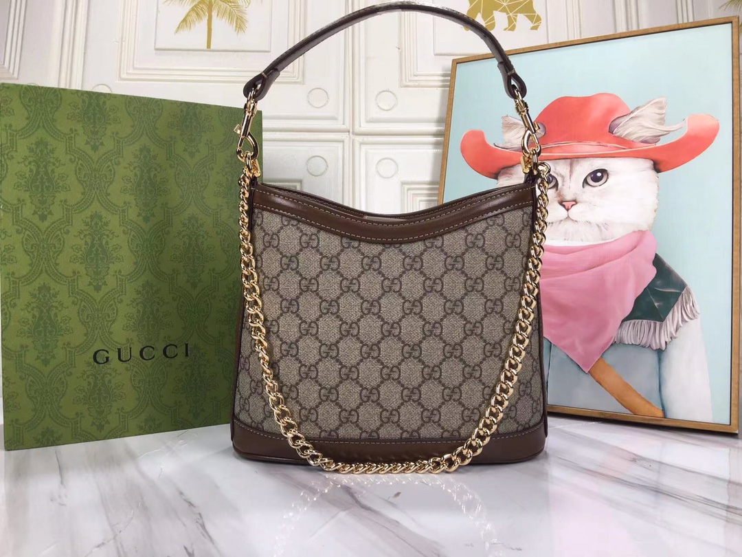 Replica Gucci Large Shoulder Bag With Interlocking G