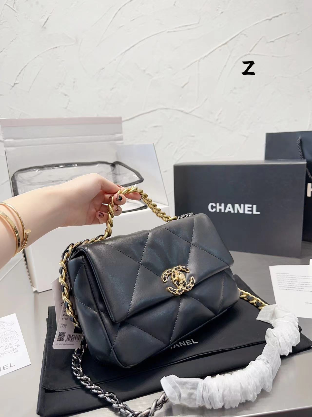 Replica Chanel 19 Hand 2Way Chain Shoulder Bag As1160 Lamb Leather Black Used Women