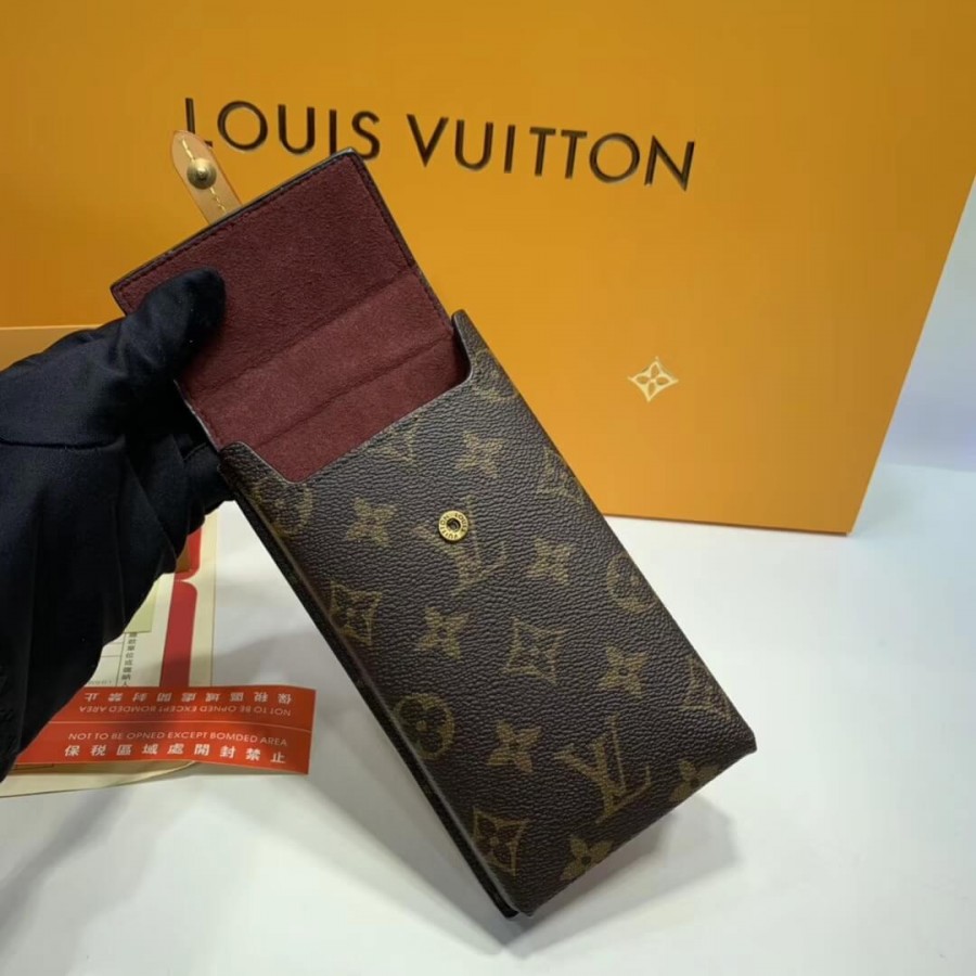 Replica Louis Vuitton Monogram Canvas Box Phone Case M68523