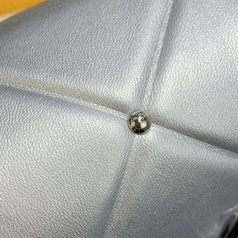 Replica Louis Vuitton Sheepskin Leather Twist Pm M59031 Argent