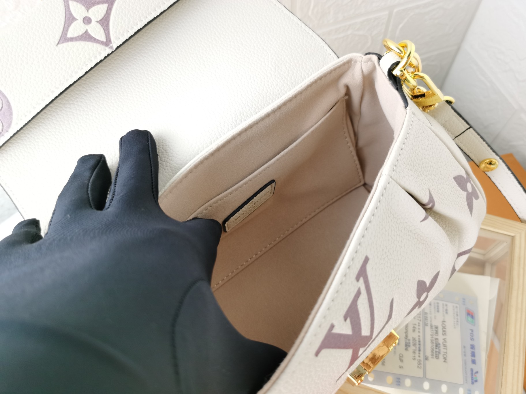 Replica Louis Vuitton Favorite M45813