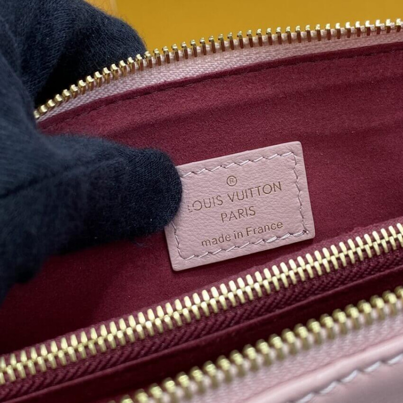 Replica Louis Vuitton Coussin Pm M59276 Pink