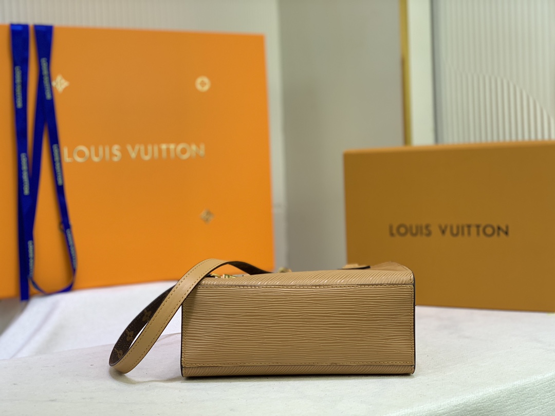 Replica Louis Vuitton Epi Leather Sac Plat Bb