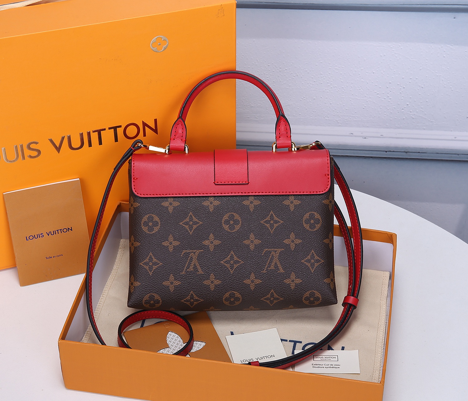 Replica Louis Vuitton Locky Bb 44141/44322