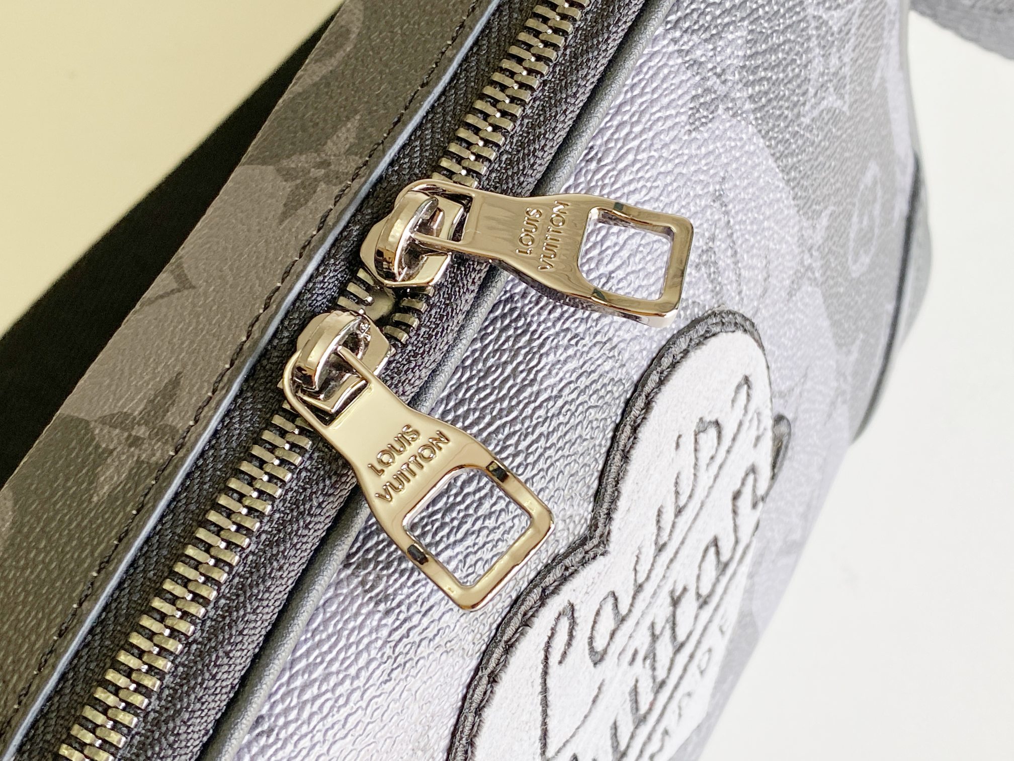 Replica Louis Vuitton Modular Sling Bag M59338