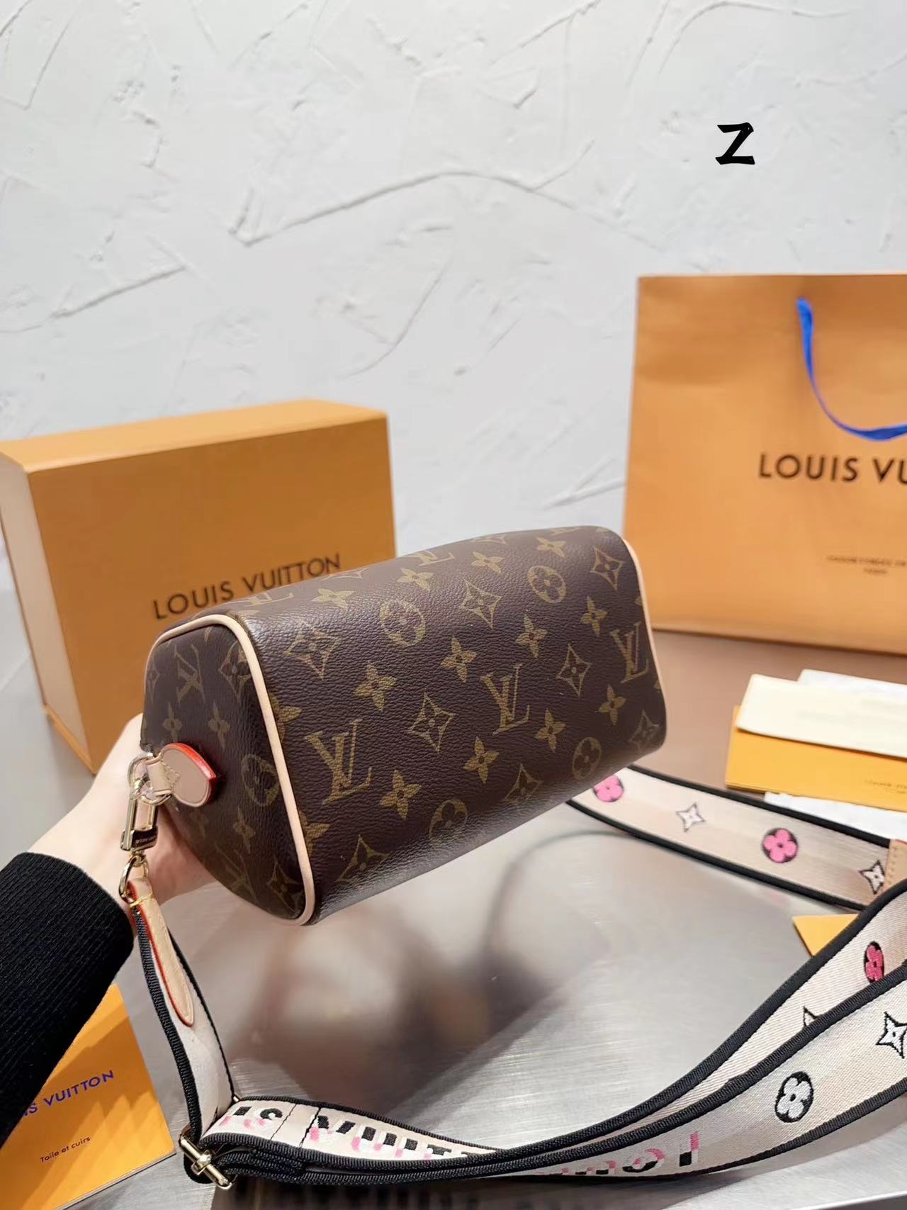 Replica Louis Vuitton Monogram Canvas Nano Speedy M81085