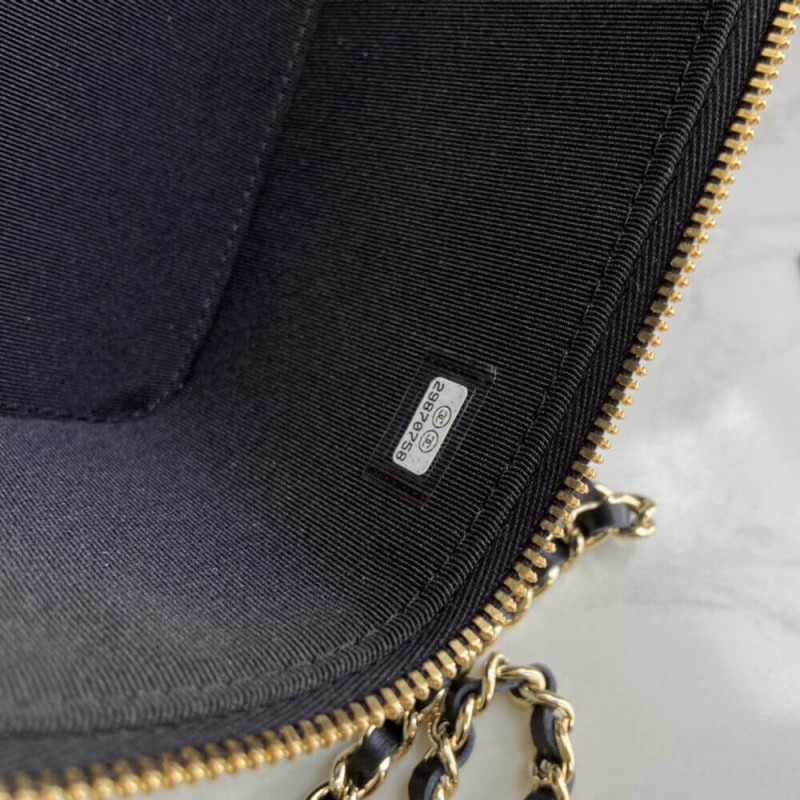 Replica Chanel Mini Vanity Case With Chain Ap1472