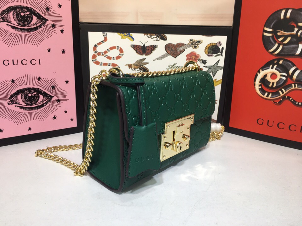 Replica Gucci Padlock Small Signature Shoulder Bag 409487