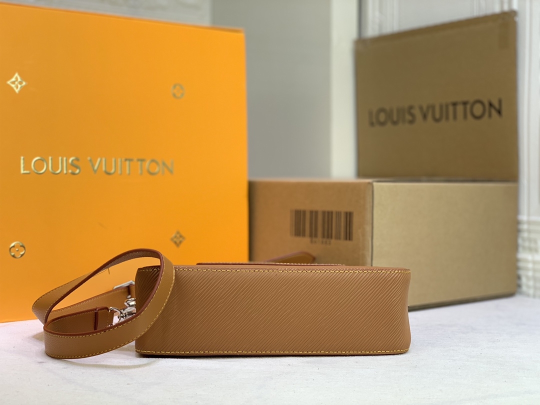 Replica Louis Vuitton Marelle Handbag Black/White/Brown