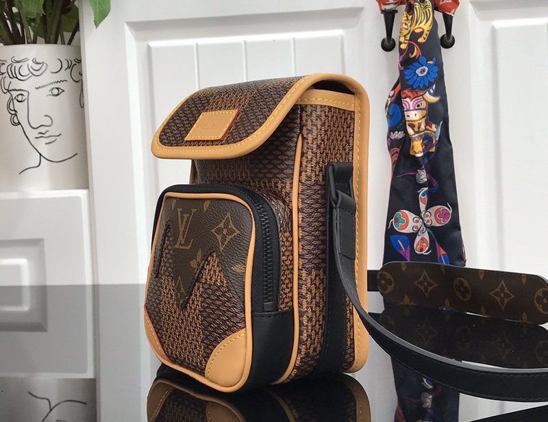 Replica Louis Vuitton Nano Amazone Messenger N40357