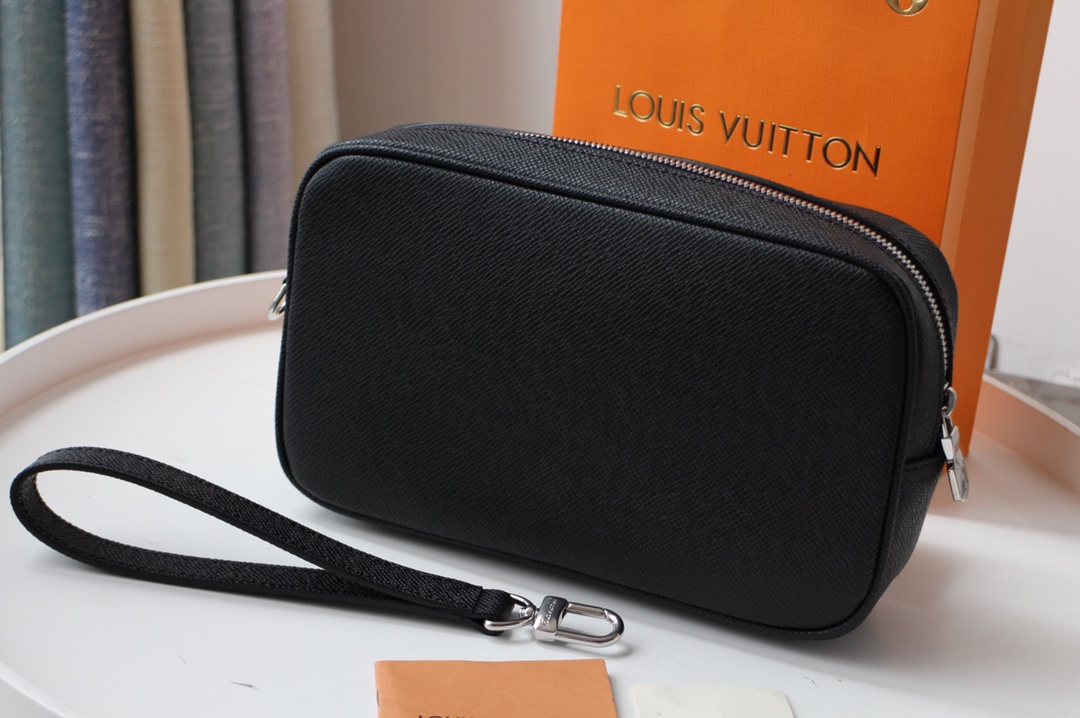 Replica Louis Vuitton Pochette Kasai M30441