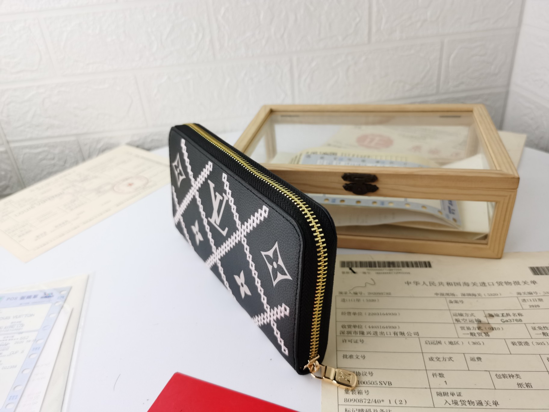 Replica Louis Vuitton Monogram Empreinte Broderies Zippy Wallet M81141