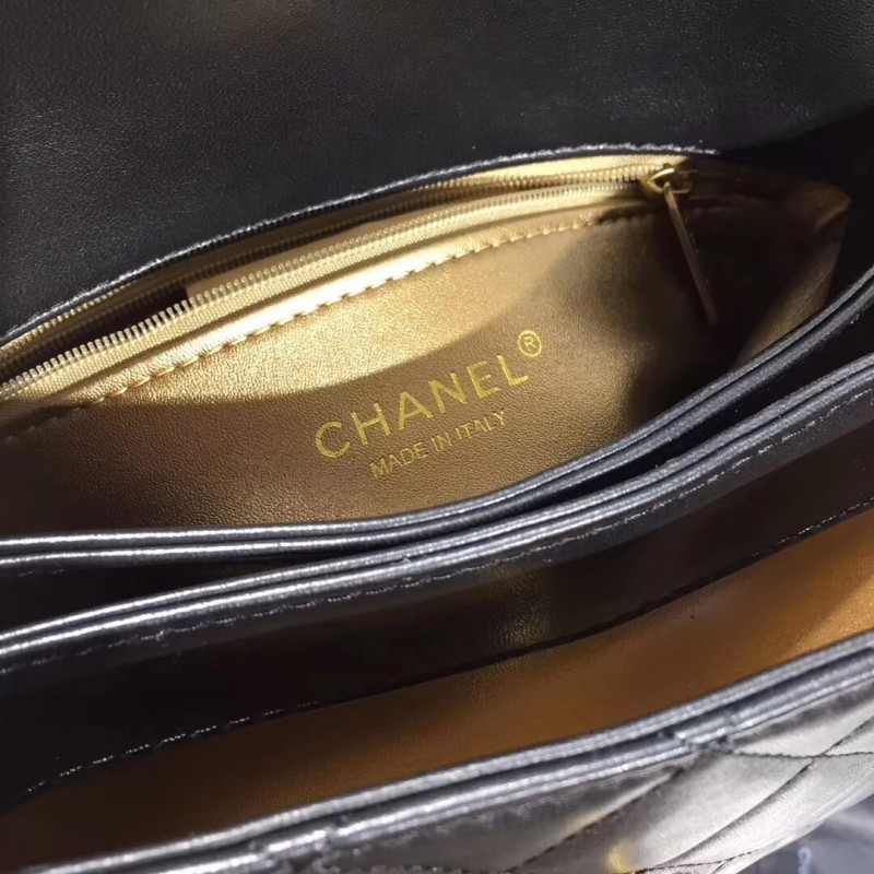 Replica Chanel Flap Bag With Top Handle As1174