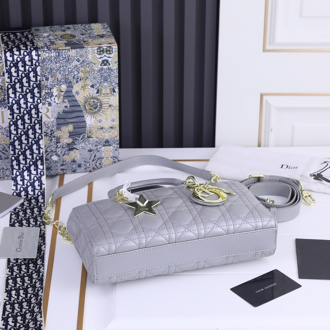 Replica Dior Lady D-Joy Bag