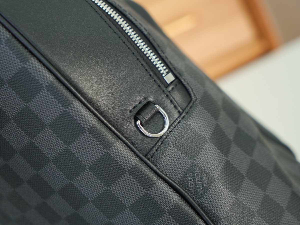 Replica Louis Vuitton Aaa-Josh N40365