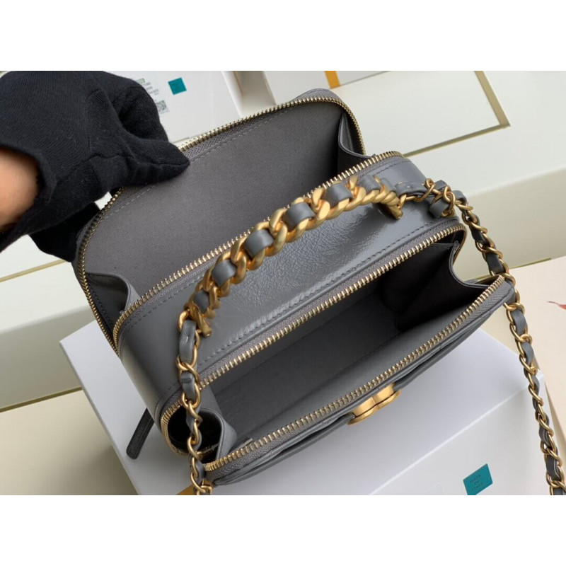 Replica Chanel Lambskin Vanity Case As2179