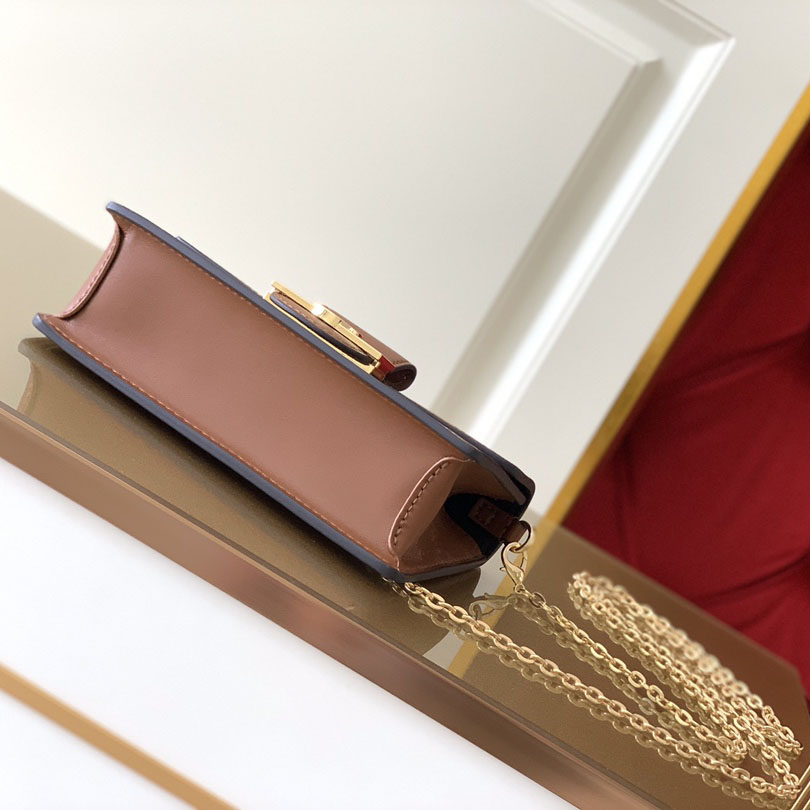 Replica Louis Vuitton Dauphine Chain Wallet