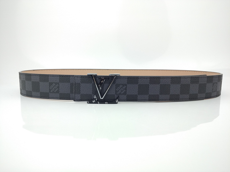 Replica Louis Vuitton Belt L169-75 38Mm Silver