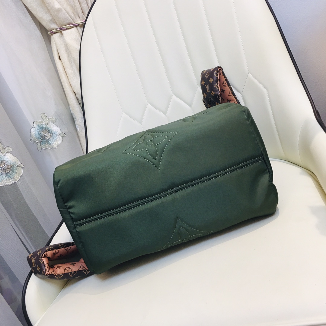 Replica Louis Vuitton Speedy Bandouliere 30 Handbag