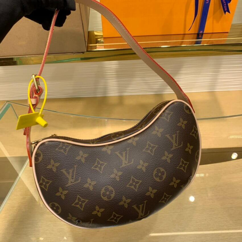 Replica Louis Vuitton Monogram Canvas Croissant Pm M51511