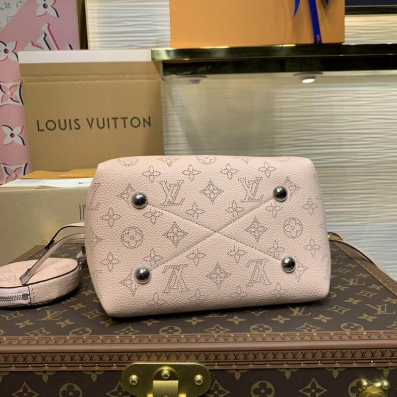 Replica Louis Vuitton Mahina Leather Bella M57068