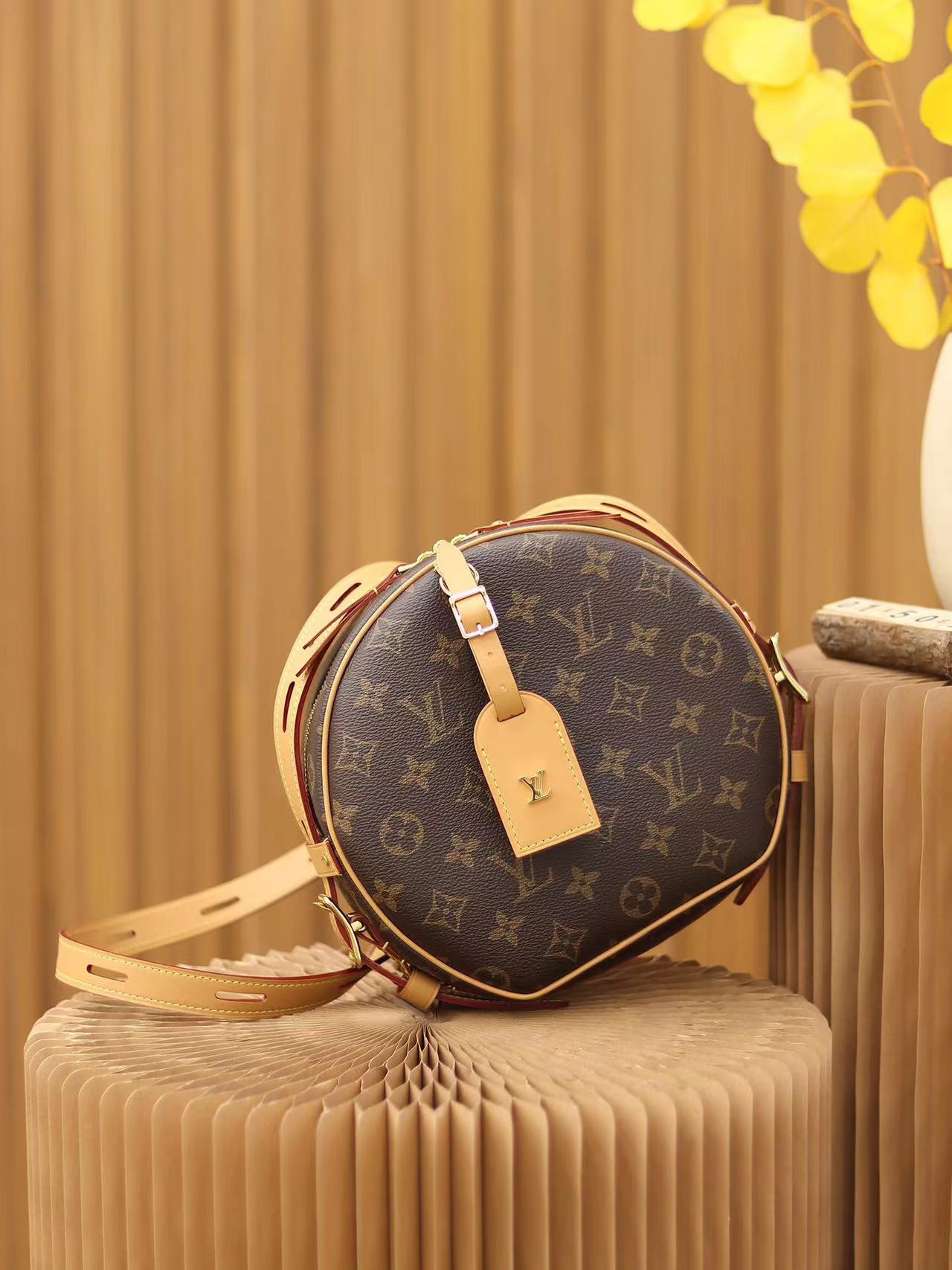 Replica Louis Vuitton Monogram Canvas Boite Chapeau Souple M52294