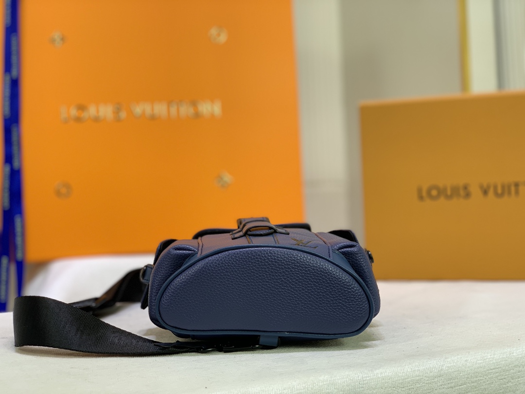 Replica Louis Vuitton Christopher Xs Black/Blue/White