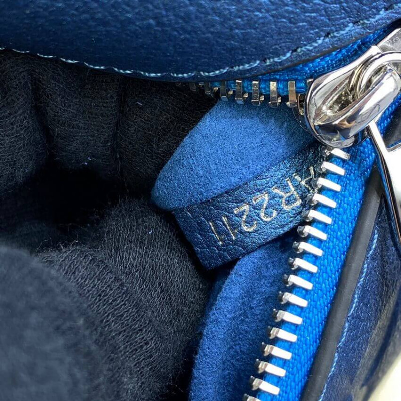 Replica Louis Vuitton Pochette Metis M59211 Navy Nacre